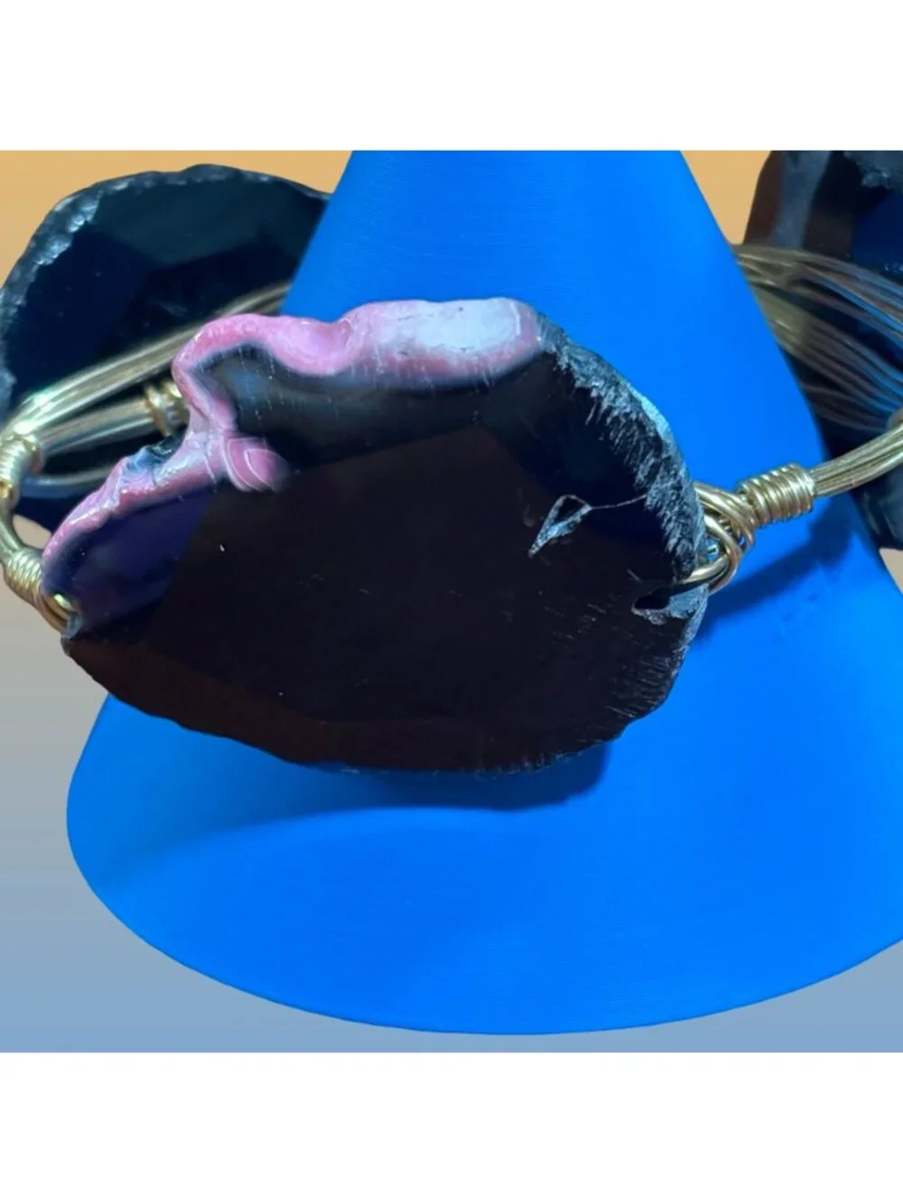 BB Black Pink Agate Stone Cuff Bracelet Gold Wire Wrap Handcrafted Bangle Vintag